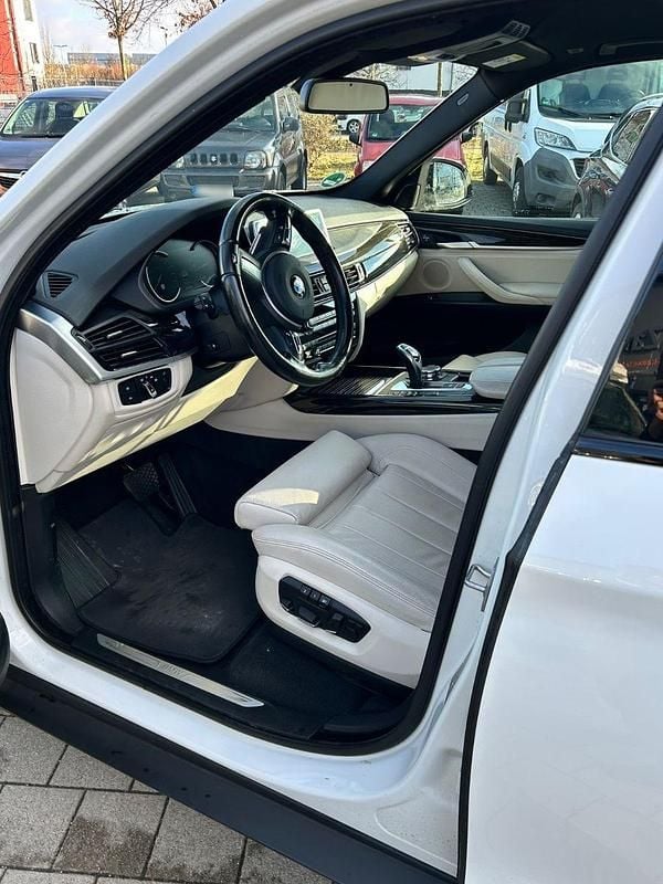 Gebraucht BMW X5 258 PS (189 kW) 2016 Weiß SUV