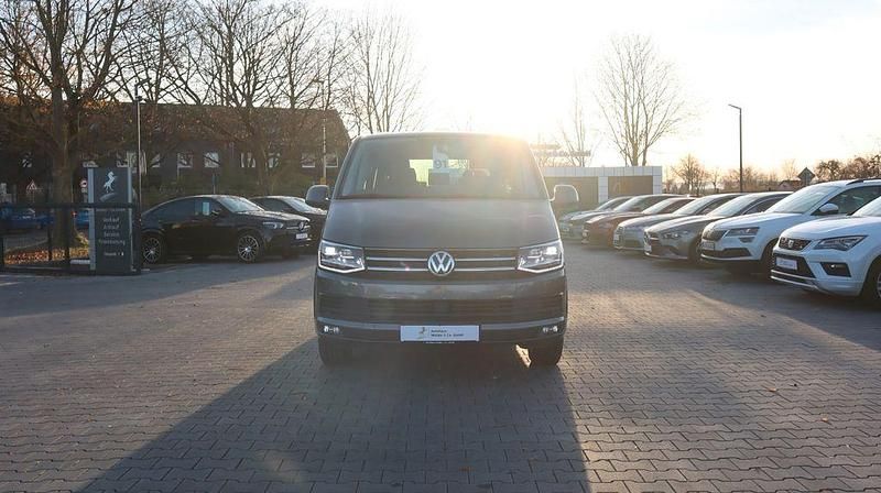 Gebraucht VW Multivan Comfortline 204 PS (150 kW) 2017 Grau Van