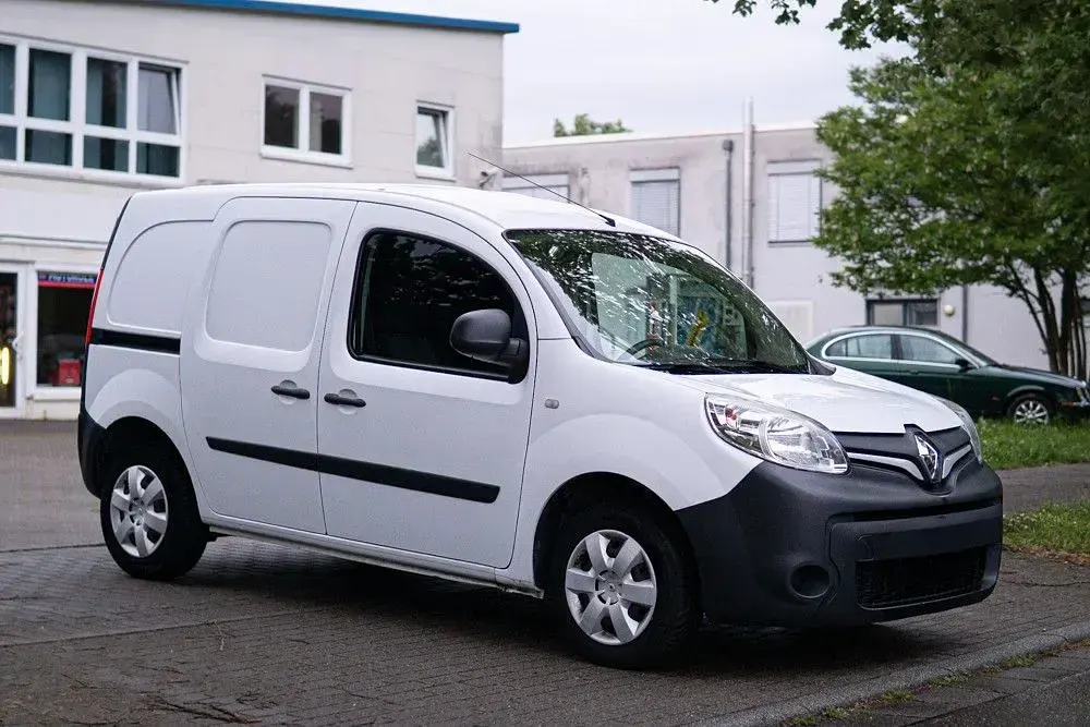 Gebraucht Renault Kangoo 90 PS (66 kW) 2019 Weiß Van / Kleinbus