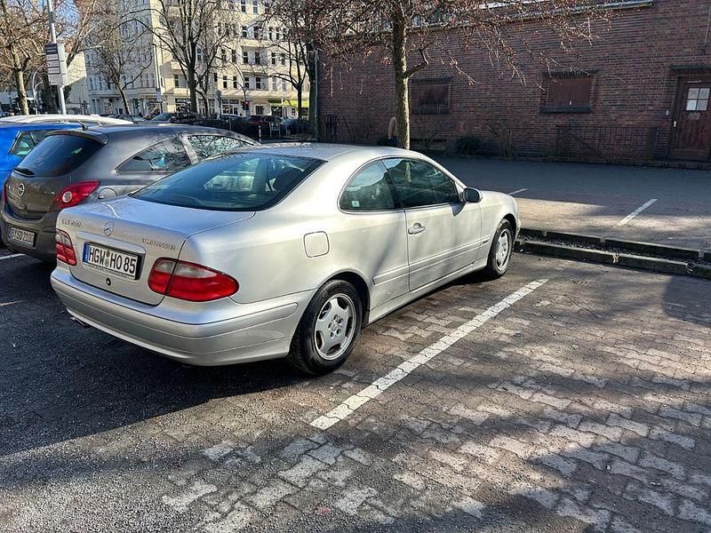 Gebraucht Mercedes CLK200 Elegance 163 PS (119 kW) 2000 Grau Coupé