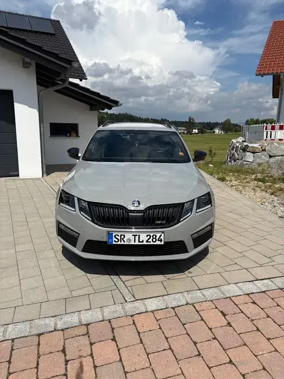 Gebraucht Skoda Octavia RS 245 PS (180 kW) 2020 Grau Kombi