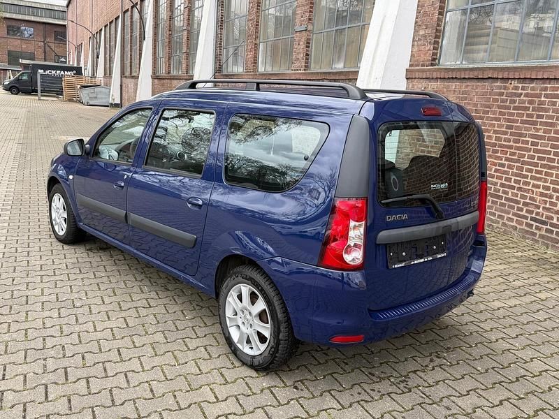 Gebraucht Dacia Logan 87 PS (63 kW) 2009 Blau Kombi