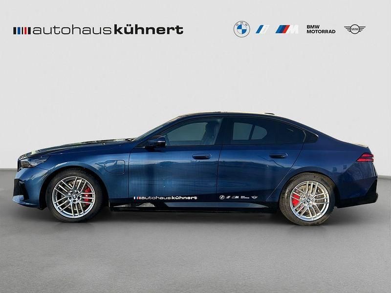 Gebraucht BMW 530e Performance 190 PS (139 kW) 2025 Phytonic blau Limousine