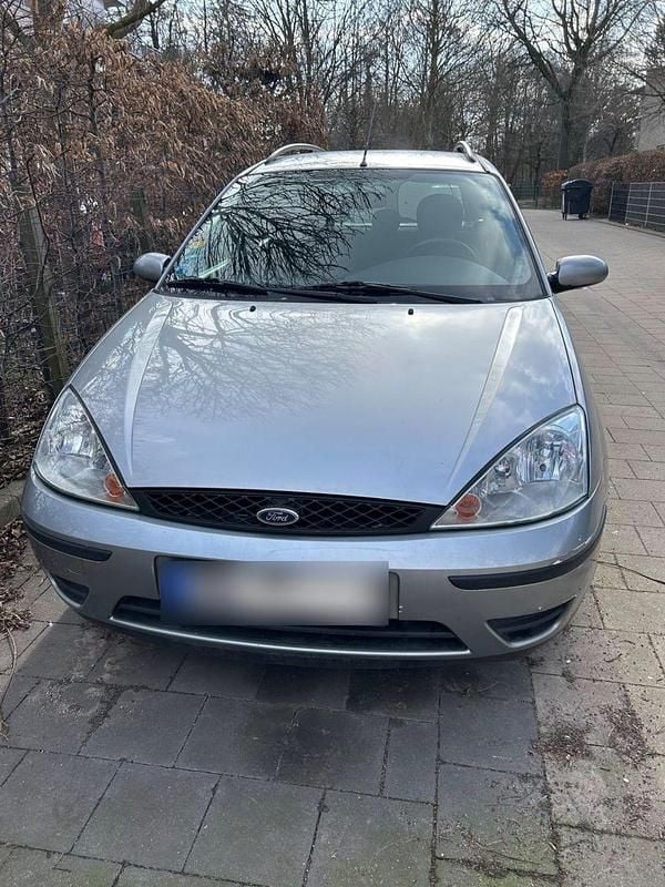 Gebraucht Ford Focus 101 PS (74 kW) 2004 Silber Kombi
