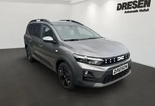 Neu Dacia Jogger Expression 110 PS (80 kW) 2026 Grau Van / Kleinbus