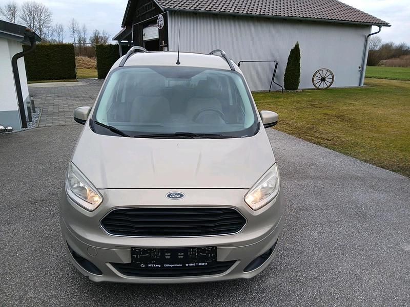Gebraucht Ford Tourneo Courier 100 PS (73 kW) 2014 Grau Van / Kleinbus