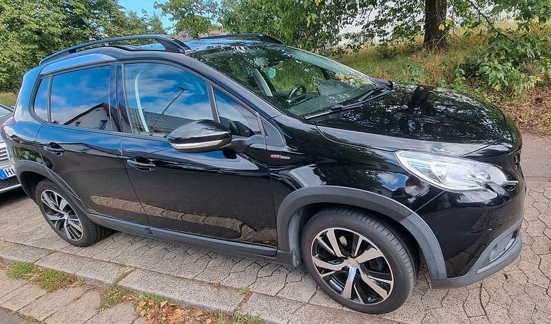 Schwarz Gebraucht 2016 Peugeot 2008 GT-line SUV | 12.500 € (Fairer Preis) - Bild 1/4