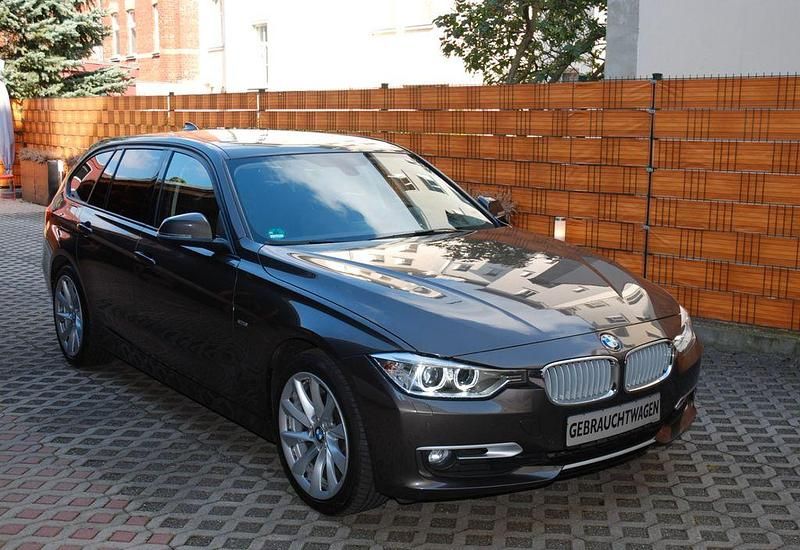 Braun Gebraucht 2014 BMW 328 Kombi | 15.981 € (Fairer Preis) - Bild 1/4