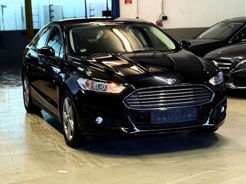 Gebraucht Ford Mondeo Trend 150 PS (110 kW) 2018 Schwarz Limousine