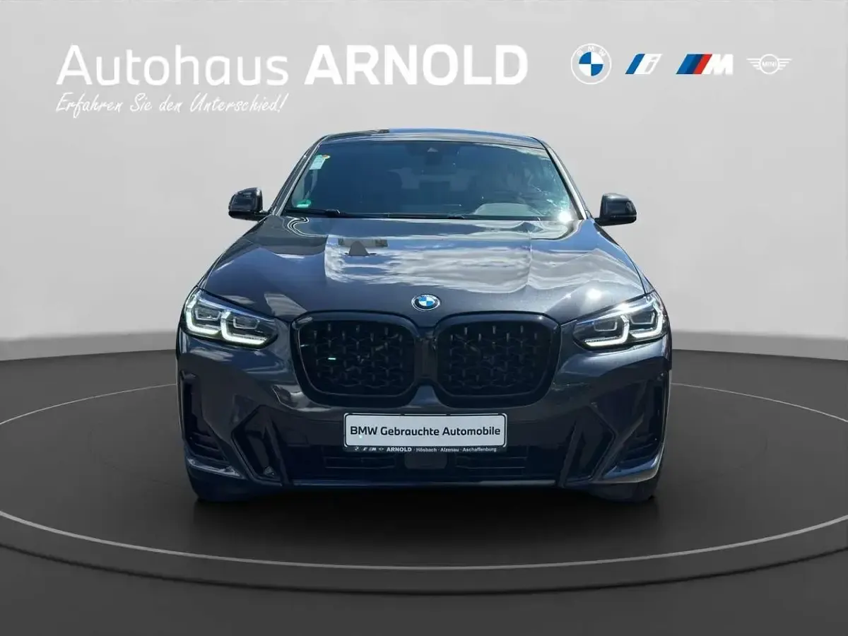 Gebraucht BMW X4 M Sport 245 PS (180 kW) 2023 Sophistograu brillanteffekt SUV