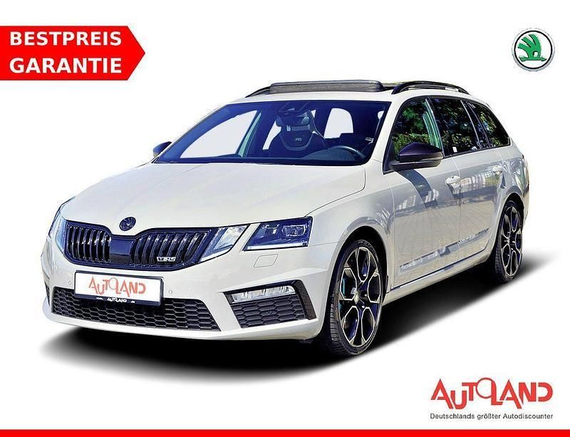 Grau Gebraucht 2018 Skoda Octavia RS Kombi | 25.990 € (Teuer) - Bild 1/4