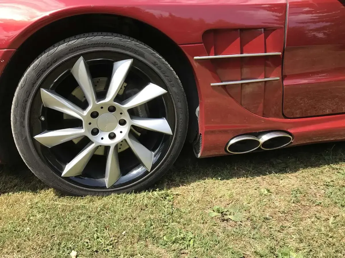 Gebraucht Mercedes SL500 Edition 306 PS (225 kW) 2002 Rot Cabrio