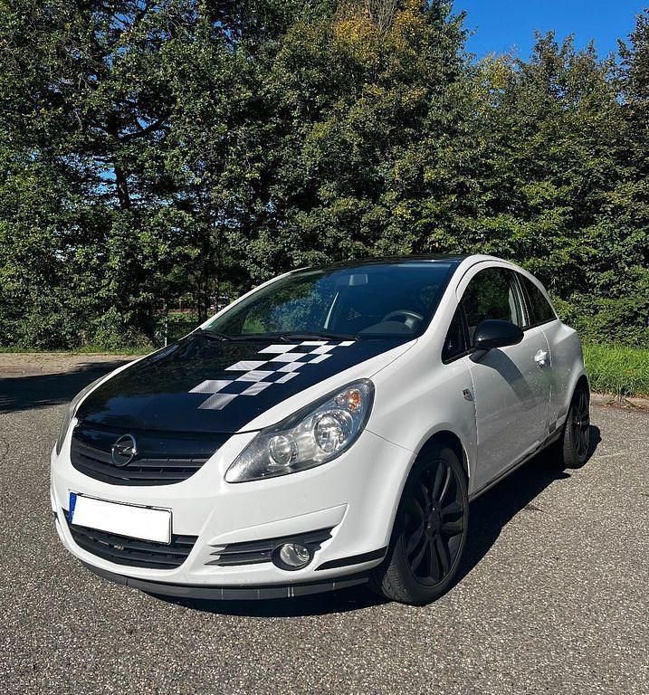 Weiß Gebraucht 2010 Opel Corsa Color Edition Kleinwagen | 3.500 € (Guter Preis) - Bild 1/4