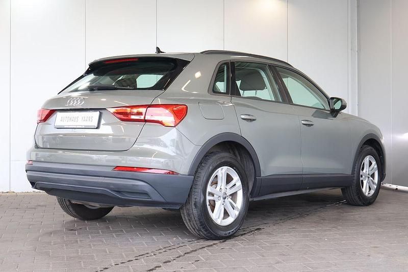 Gebraucht Audi Q3 150 PS (110 kW) 2019 Grau SUV