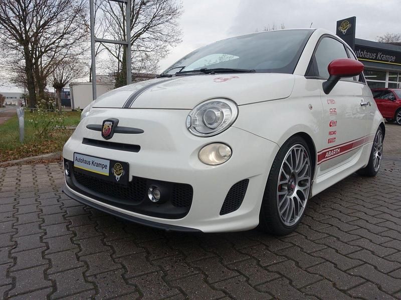 Weiß (metallic) Gebraucht 2010 Abarth 500 Competizione Kleinwagen | 8.980 € (Fairer Preis) - Bild 1/4