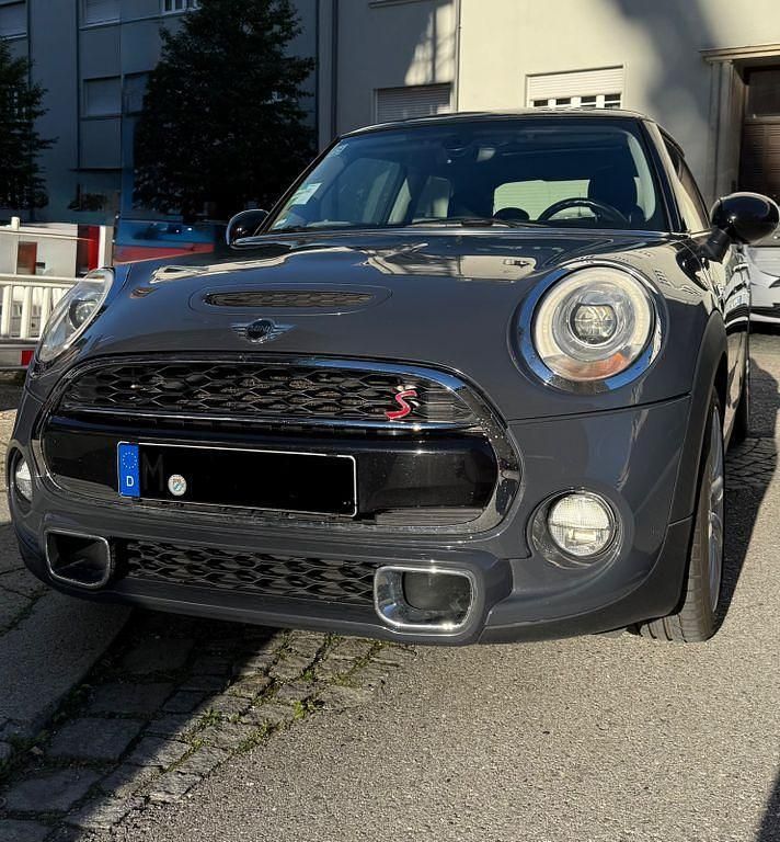 Grau Gebraucht 2014 Mini Cooper S Kleinwagen | 12.400 € (Teuer) - Bild 1/4