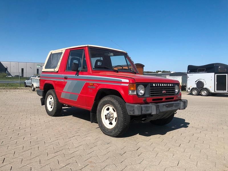Gebraucht 1989 Mitsubishi Pajero SUV | 5.500 € - Bild 1/4