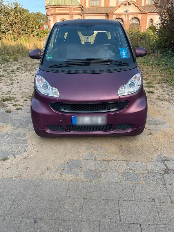 Weiß Gebraucht 2012 Smart ForTwo Coupé Kleinwagen | 2.100 € (Superpreis) - Bild 1/4