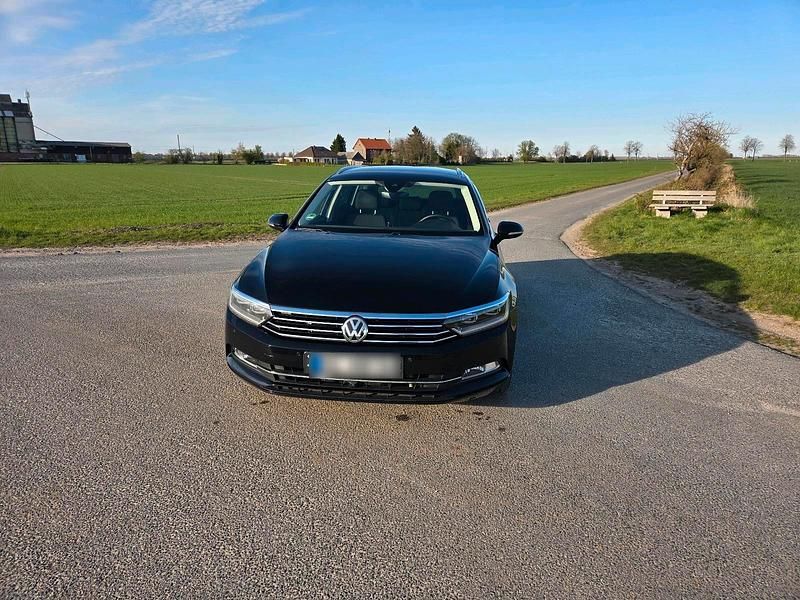 Gebraucht VW Passat 150 PS (110 kW) 2018 Schwarz Kombi