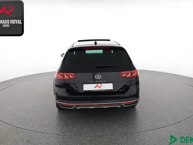 Gebraucht VW Passat Alltrack 200 PS (147 kW) 2022 Deep black Kombi