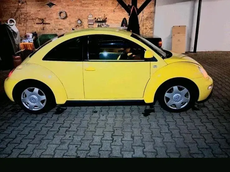 Gebraucht VW Beetle 115 PS (84 kW) 1999 Gelb