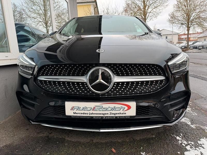 Gebraucht Mercedes B250 AMG 224 PS (164 kW) 2021 Schwarz Van / Kleinbus