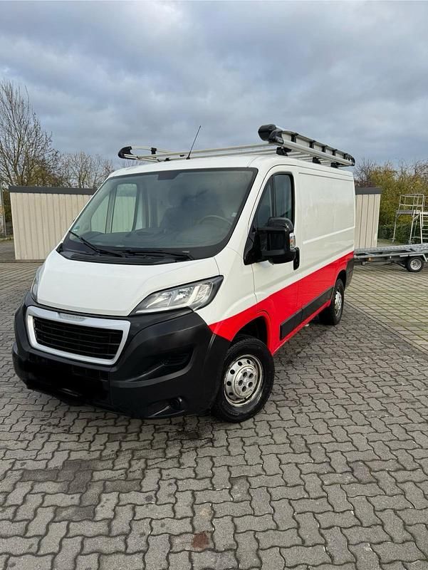 Gebraucht Peugeot Boxer Avantage 110 PS (80 kW) 2018 Weiß Van