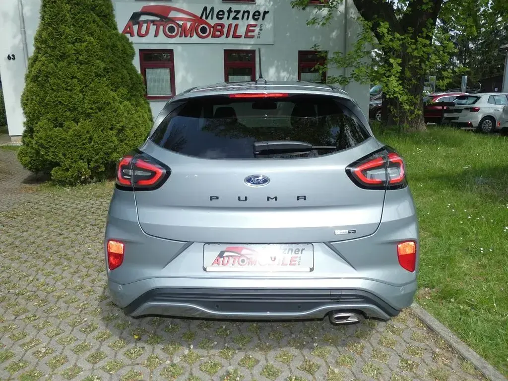 Second-hand Ford Puma ST-Line 125 CP (91 kW) 2021 Argintiu SUV