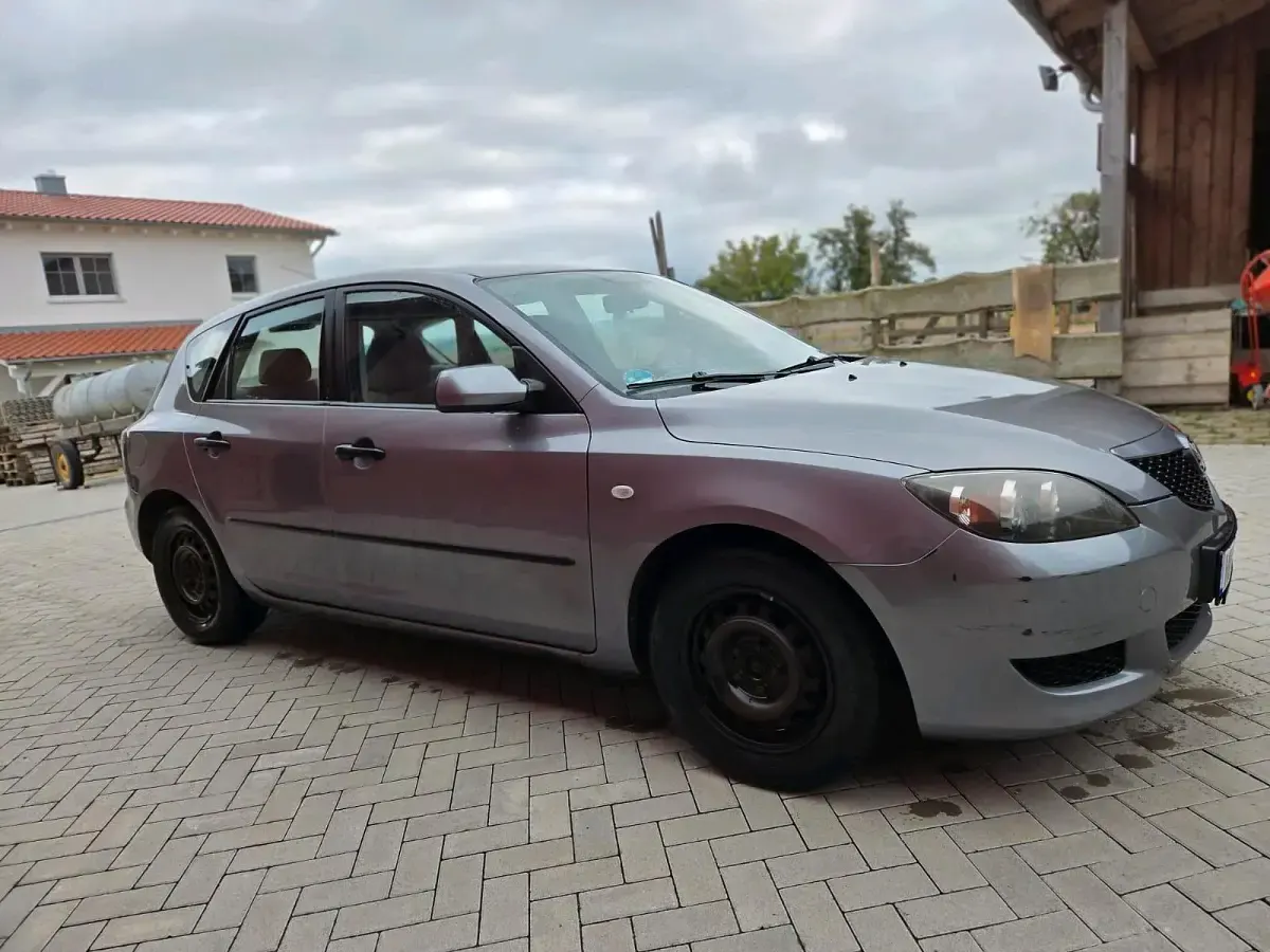 Gebraucht Mazda 3 105 PS (77 kW) 2005 Silber Limousine