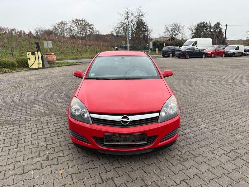 Gebraucht Opel Astra GTC Selection 90 PS (66 kW) 2009 Rot Coupé