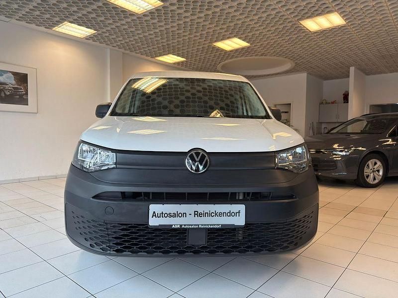 Gebraucht VW Caddy Maxi Basis 122 PS (89 kW) 2022 Weiß Van / Kleinbus