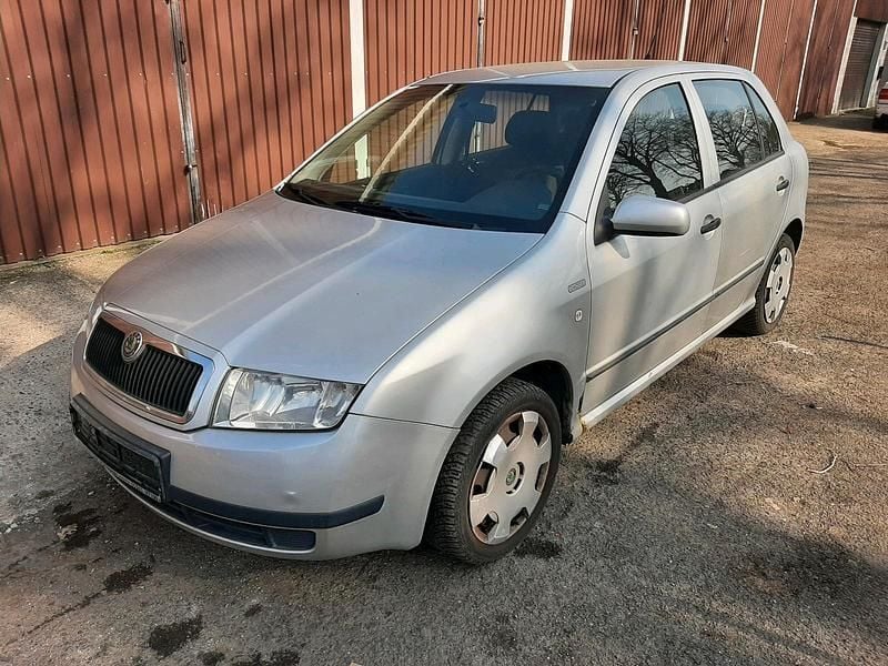 Gebraucht Skoda Fabia 64 PS (47 kW) 2004 Silber Limousine