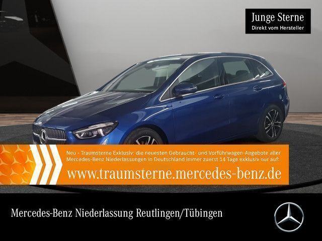 Blau Gebraucht 2024 Mercedes B220 Advanced Van / Kleinbus | 33.590 € (Superpreis) - Bild 1/3