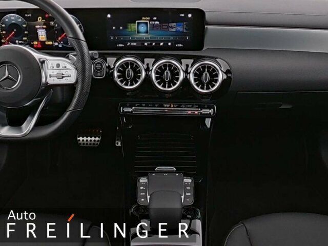 Gebraucht Mercedes A250 AMG 224 PS (164 kW) 2023 Andere farbe Kleinwagen