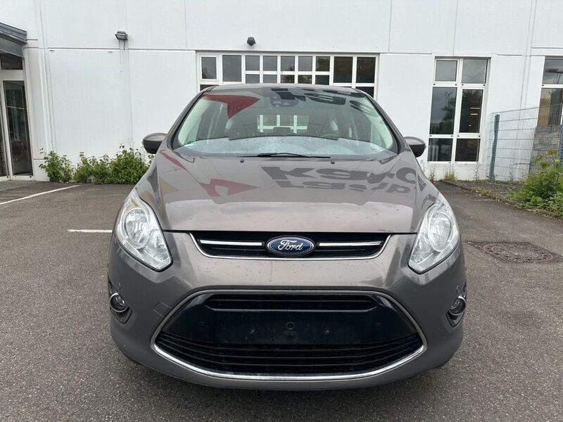 Braun Gebraucht 2014 Ford C-MAX Titanium Van / Kleinbus | 7.390 € (Etwas zu teuer) - Bild 1/4