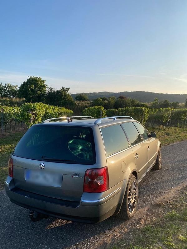 Gebraucht VW Passat 130 PS (95 kW) 2001 Silber Kombi