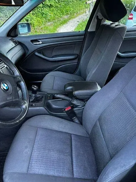 Gebraucht BMW 318 143 PS (105 kW) 2003 Silber Limousine
