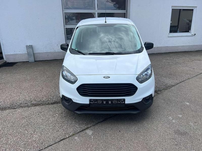 Gebraucht Ford Transit Trend 75 PS (55 kW) 2019 Frostweiß Van / Kleinbus