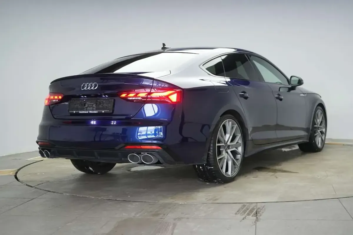 Gebraucht Audi S5 341 PS (250 kW) 2022 Navarra blue Coupé
