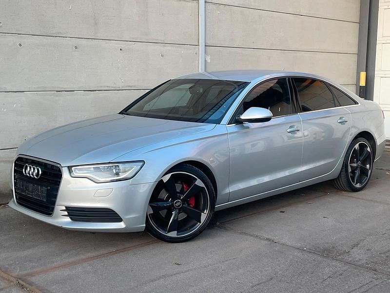 Gebraucht Audi A6 S-Line 204 PS (150 kW) 2011 Grau Limousine