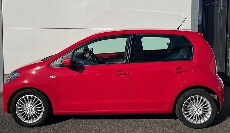Usata VW up! 75 CV (55 kW) 2015 Rosso Utilitaria