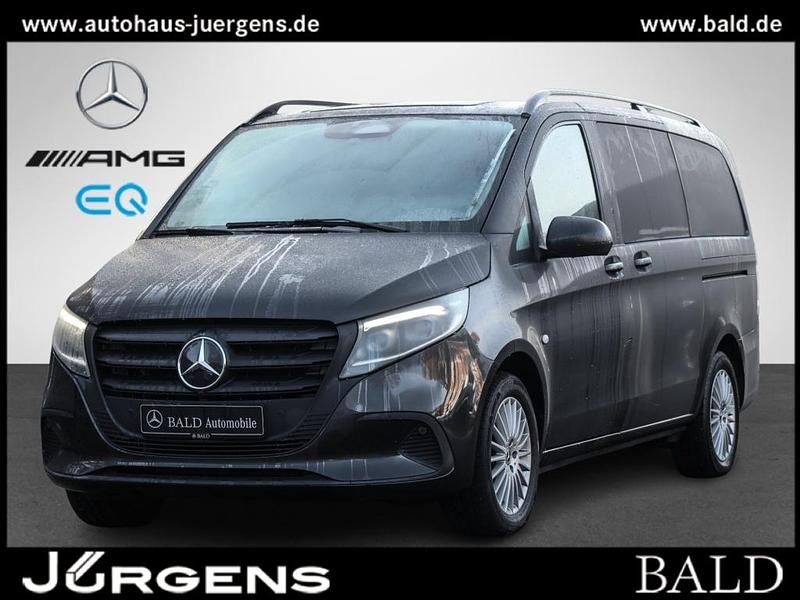 Grau graphitgrau metallic Gebraucht 2024 Mercedes Vito Van / Kleinbus | 48.740 € - Bild 1/4