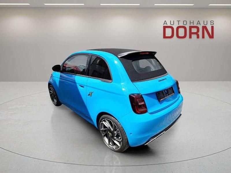 Gebraucht Abarth 500C 113 kW (154 PS) 2024 Poison blue Cabrio