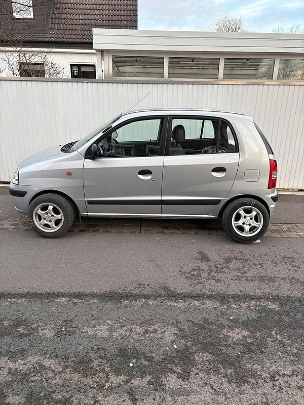 Gebraucht Hyundai Atos 58 PS (42 kW) 2006 Silber Kleinwagen