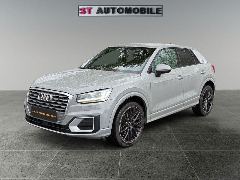 Grau Gebraucht 2019 Audi Q2 S-Line SUV | 19.990 € (Fairer Preis) - Bild 1/4