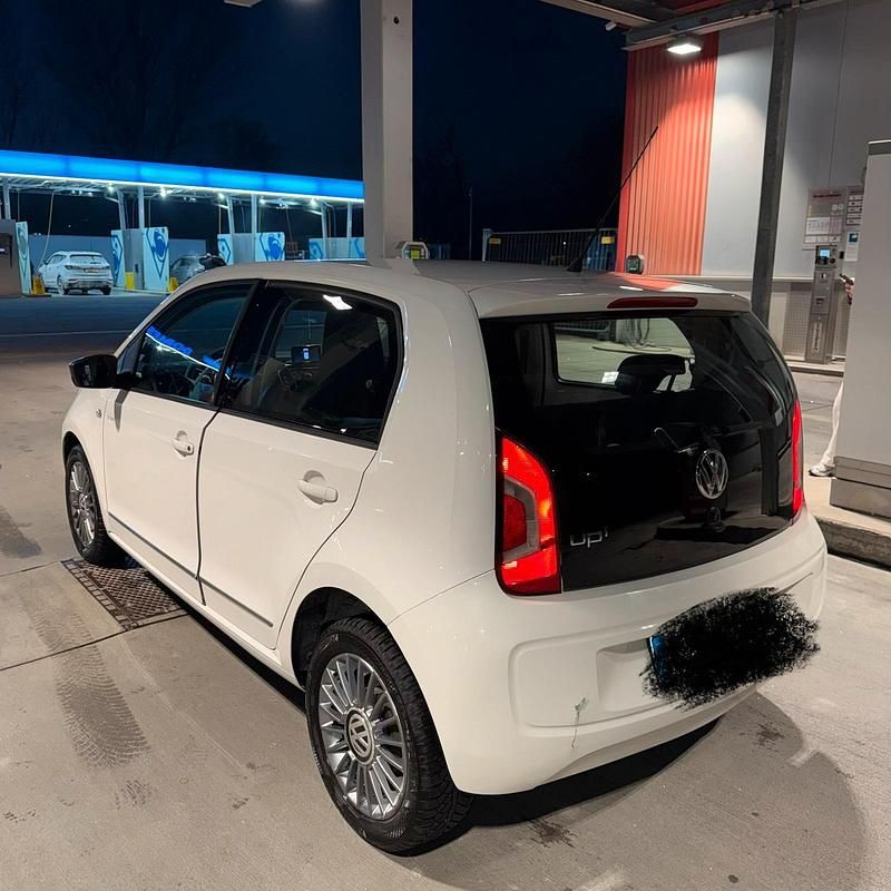 Gebraucht VW Golf VII 70 PS (51 kW) 2013 Weiß Kleinwagen