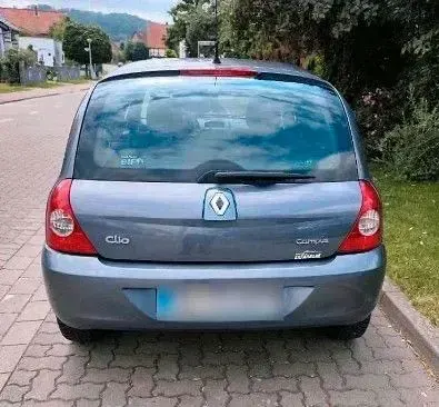Gebraucht Renault Clio Campus 75 PS (55 kW) 2010 Grau Kleinwagen