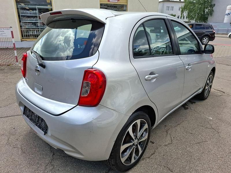 Gebraucht Nissan Micra Acenta 80 PS (58 kW) 2014 Silber Kleinwagen