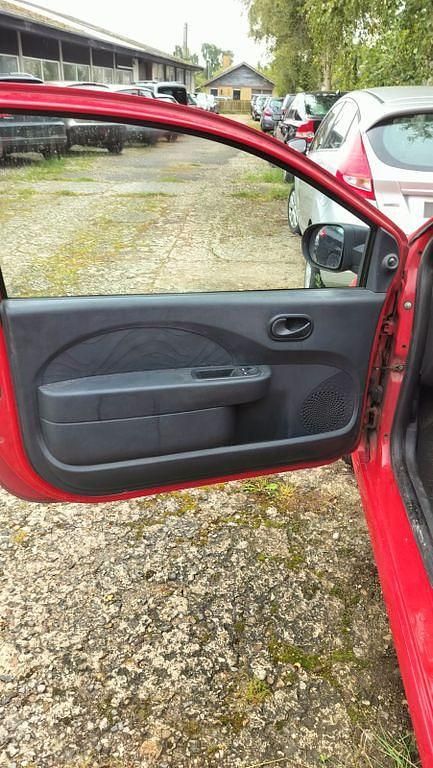 Gebraucht Renault Twingo Authentique 75 PS (55 kW) 2013 Rot Kleinwagen