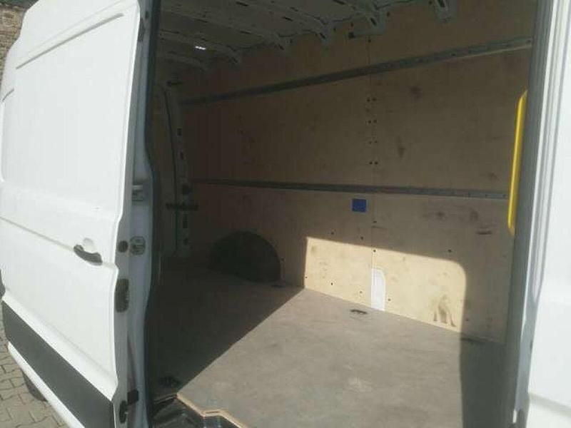 Gebraucht VW Crafter 140 PS (102 kW) 2017 Candyweiß Van